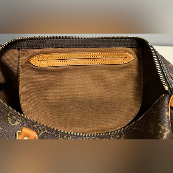 Louis Vuitton Speedy 35 Monogram Canvas Leather - Picture 15 of 16